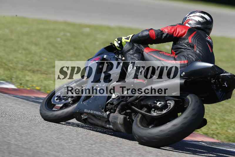 /43 08.08.2025 Discover the Bike ADR/Race 3 rot/76